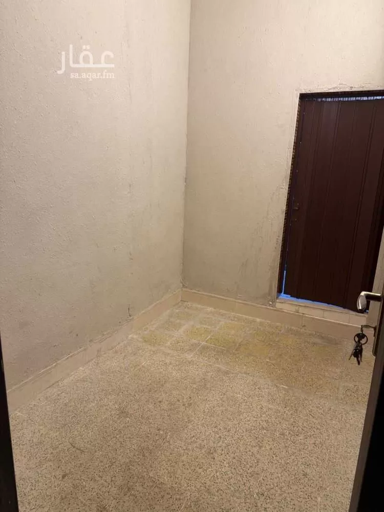 غرفة للإيجار في شارع اعشى عوف ، حي المروة ، جدة ، جدة