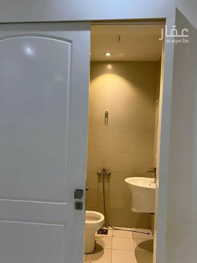 دور للإيجار في شارع السخاء, حي بدر, مدينة الرياض, منطقة الرياض صورة 2