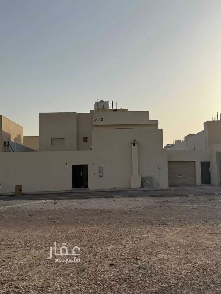 فيلا للإيجار في شارع عقرباء 131 ، حي عقرباء ، الجبيلة ، الدرعية