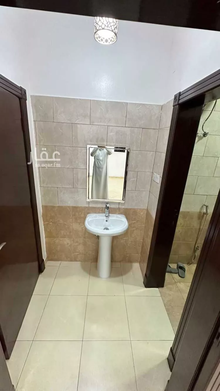 شقة للإيجار في شارع الرباط, حي العزيزية, مدينة الرياض, منطقة الرياض