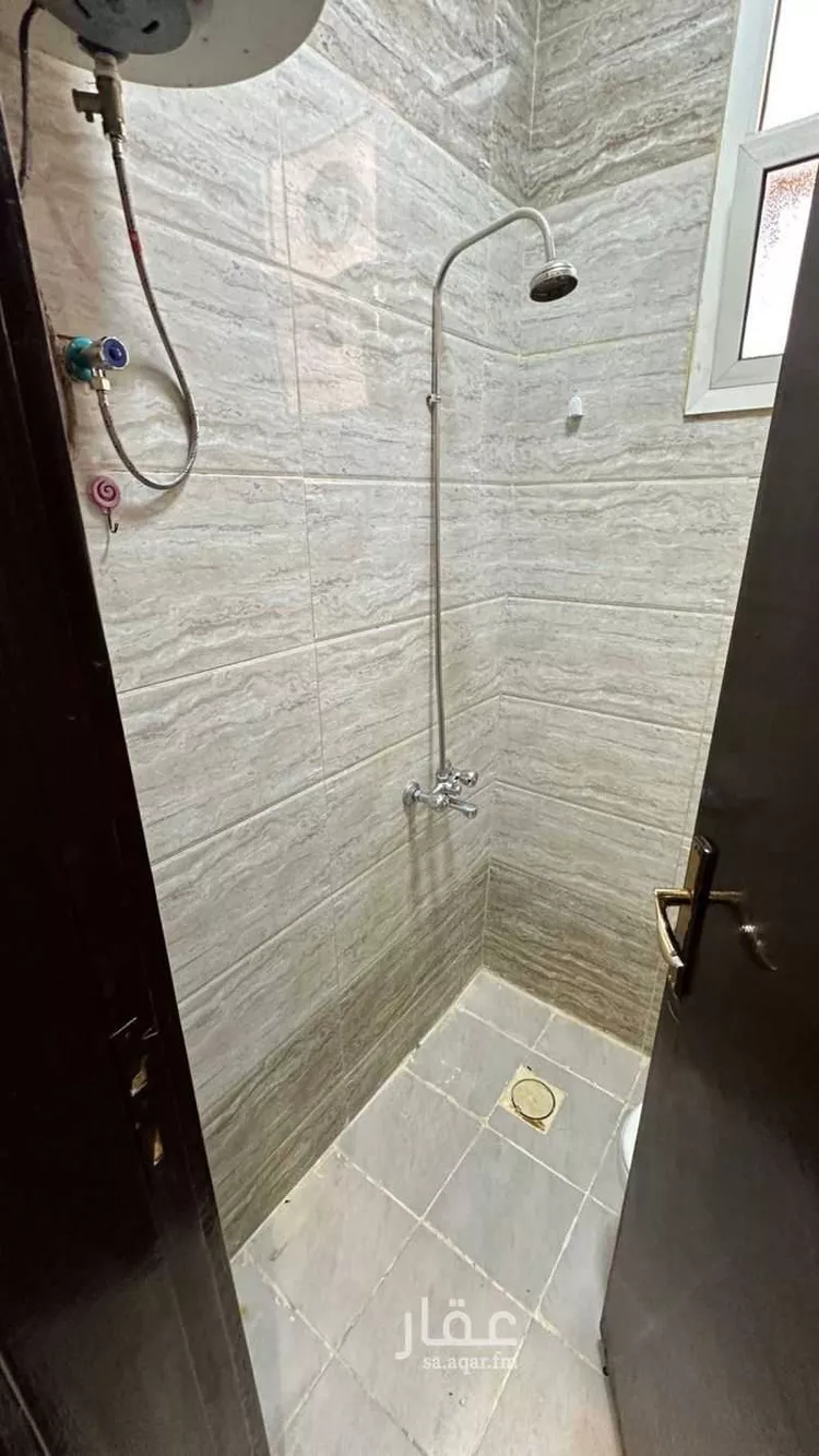 شقة للإيجار في شارع الرباط ، حي العزيزية ، الرياض ، منطقة الرياض صورة 3