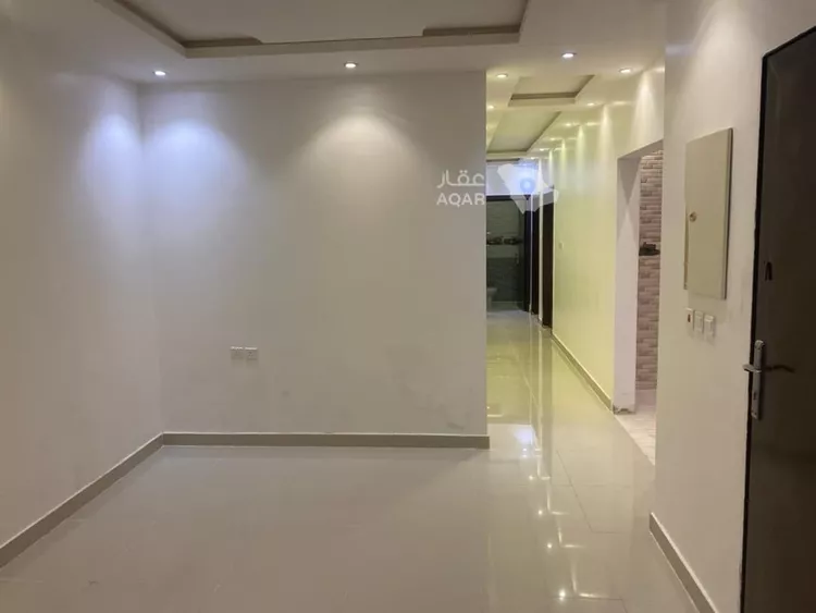 شقة للإيجار في شارع عبدالعزيز بن أبي محذورة, حي المهدية, مدينة الرياض, منطقة الرياض 5