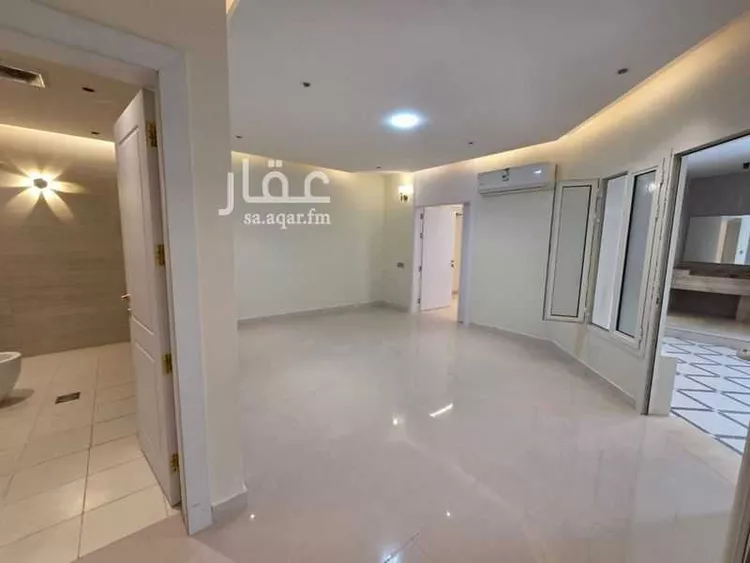 Floor for Rent in Riyadh Al Mahdiyah صورة 2