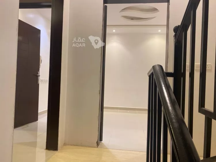 شقة للإيجار في شارع عبدالعزيز بن أبي محذورة, حي المهدية, مدينة الرياض, منطقة الرياض 4