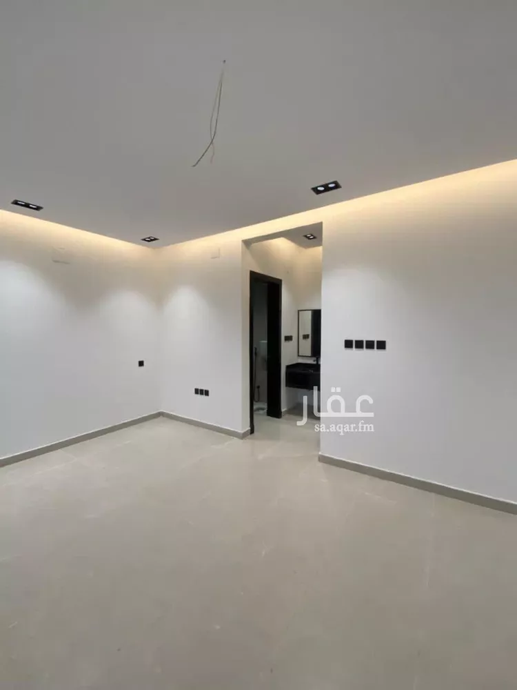 شقة للبيع في شارع الرشيشة, حي الزهور, مدينة أبها, منطقة عسير صورة 3