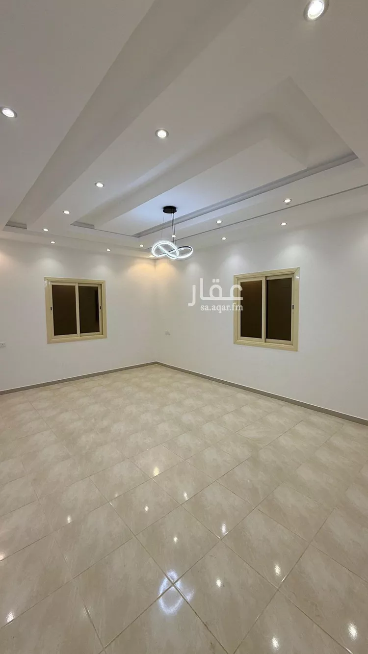 شقة للبيع في شارع عبيدة السلماني, حي المروج, مدينة ابها, منطقة عسير صورة 3