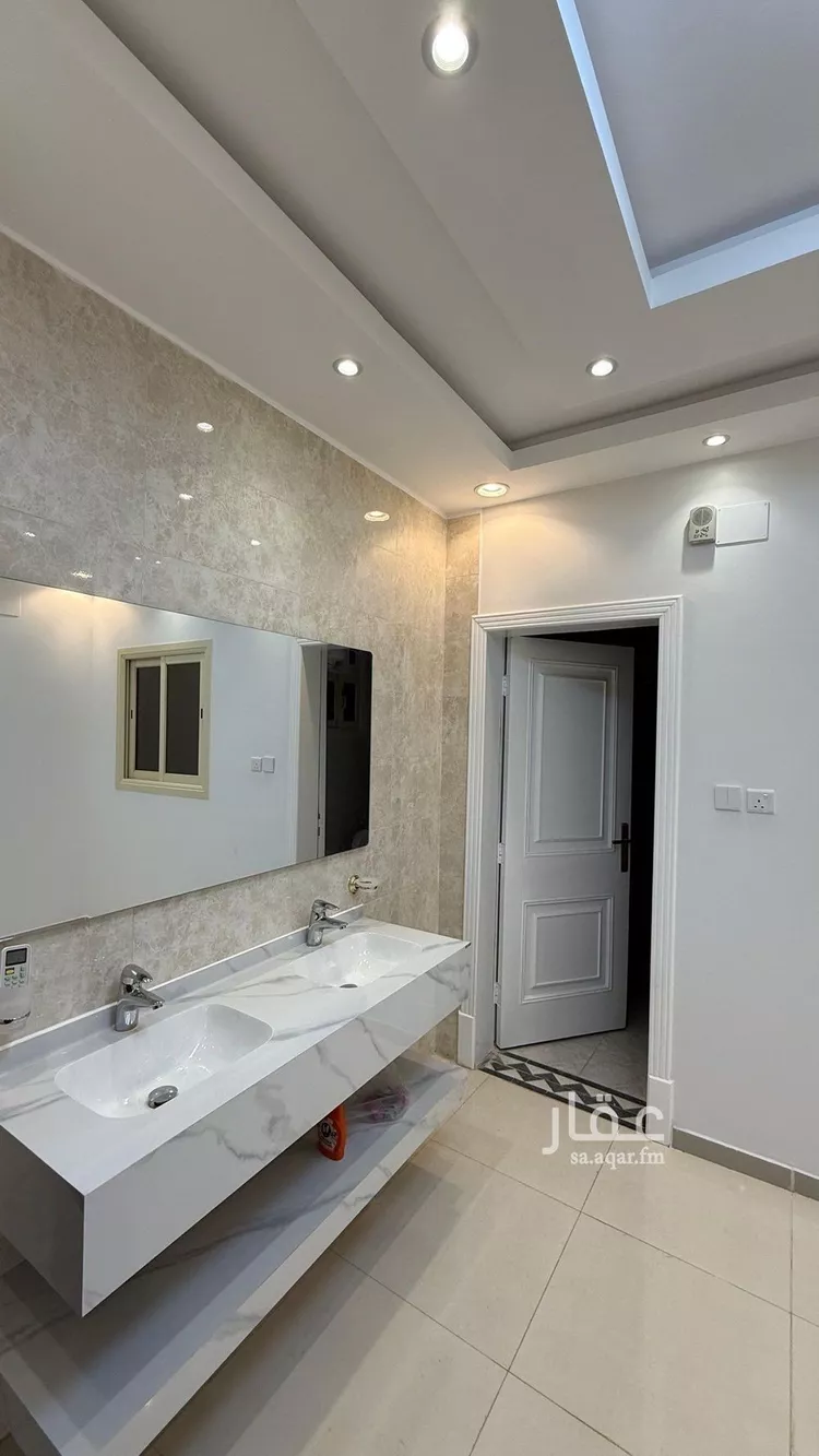 شقة للبيع في شارع عبيدة السلماني, حي المروج, مدينة ابها, منطقة عسير