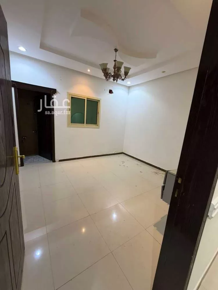 فيلا للإيجار في شارع مصطفي قيم زادة, حي الرمال, مدينة الرياض, منطقة الرياض 11