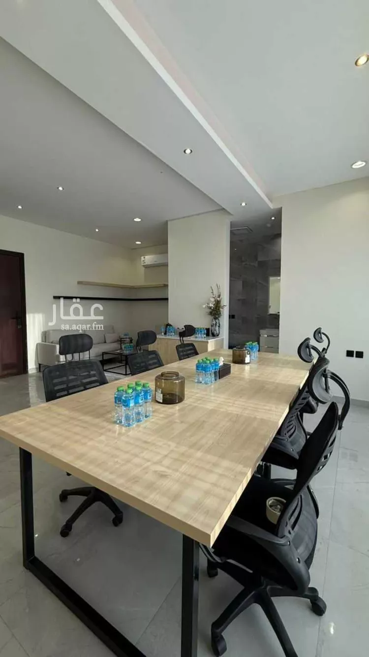مكتب تجاري للإيجار في شارع اسماء بنت مالك, حي العارض, مدينة الرياض, منطقة الرياض صورة 2