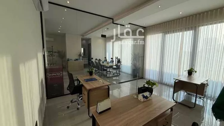 مكتب تجاري للإيجار في شارع اسماء بنت مالك, حي العارض, مدينة الرياض, منطقة الرياض صورة 4