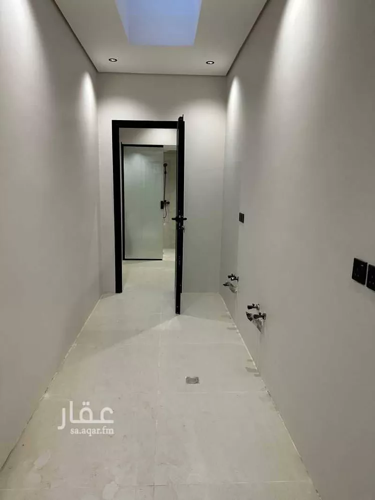 دور للبيع في شارع دارين, حي الصحافة, مدينة الرياض, منطقة الرياض 19