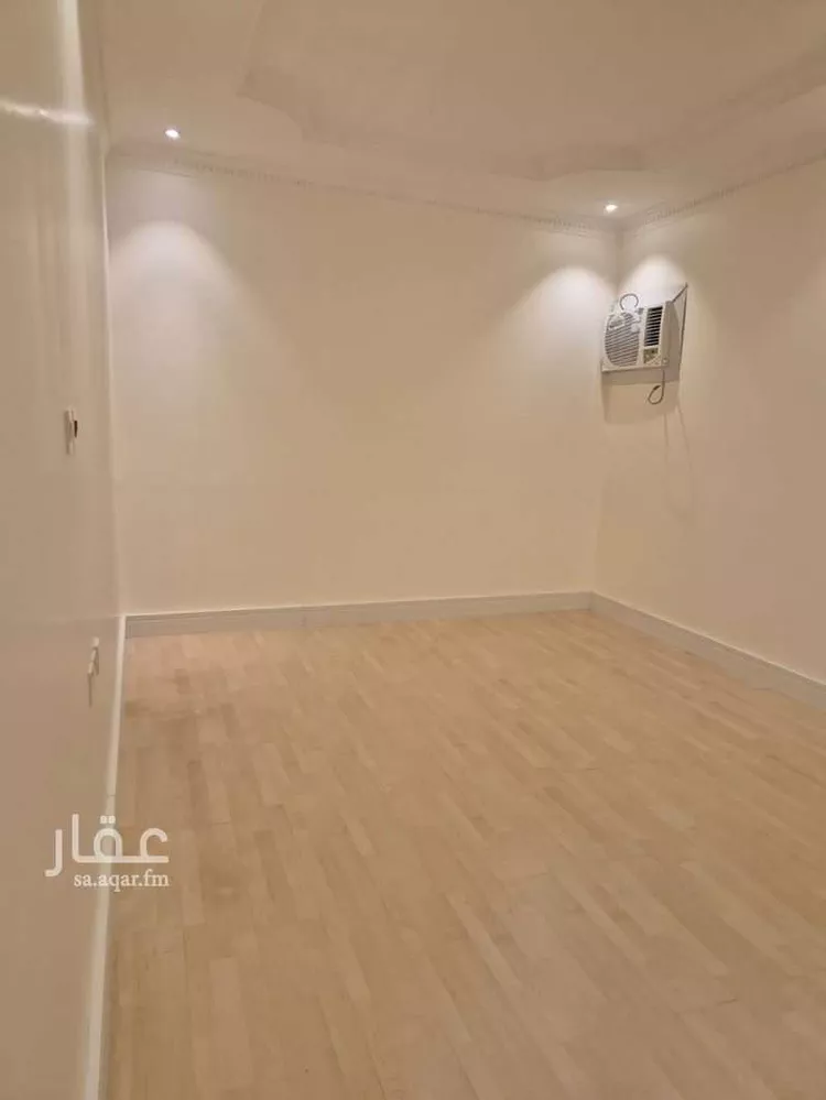 شقة للبيع في شارع عبدالعزيز بن يحيى, حي المروج, مدينة الرياض, منطقة الرياض صورة 3