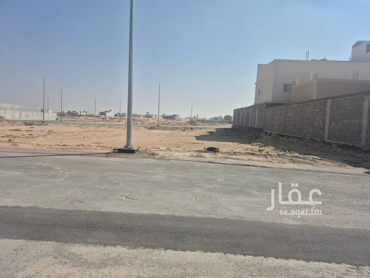 أرض للبيع في شارع عبدالحميد الباهلي, حي العيون, مدينة الخرج, منطقة الرياض