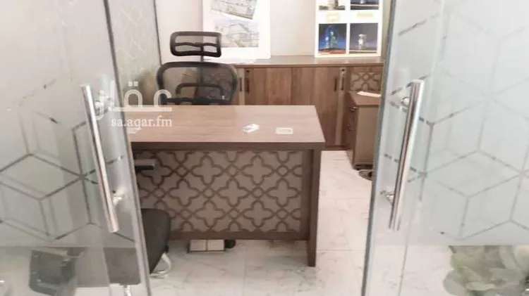 مكتب تجاري للإيجار في شارع رقم 380 ، حي القيروان ، الرياض ، منطقة الرياض صورة 4