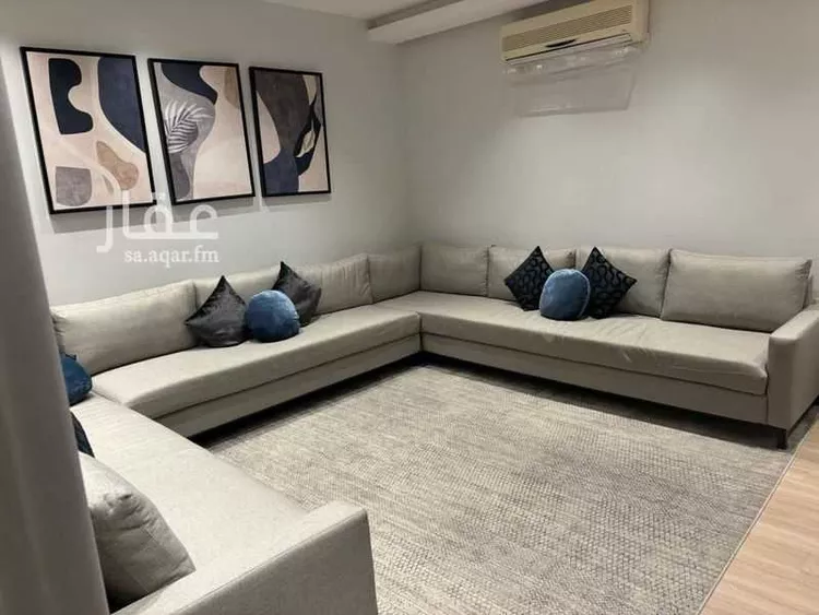 فيلا للبيع في شارع عبدالرحمن بن مهنا, حي الربيع, مدينة الرياض, منطقة الرياض صورة 5