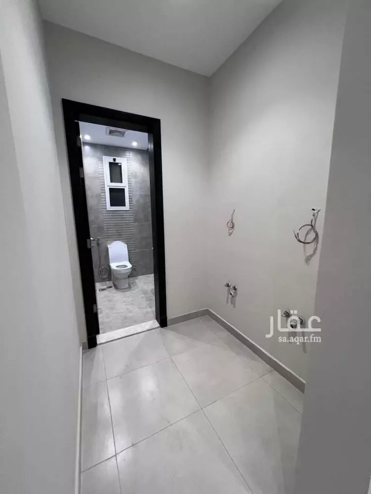 شقة للإيجار في شارع أحمد بن عبد الله الفرغاني, حي الصواري, مدينة جدة, منطقة مكة المكرمة صورة 5