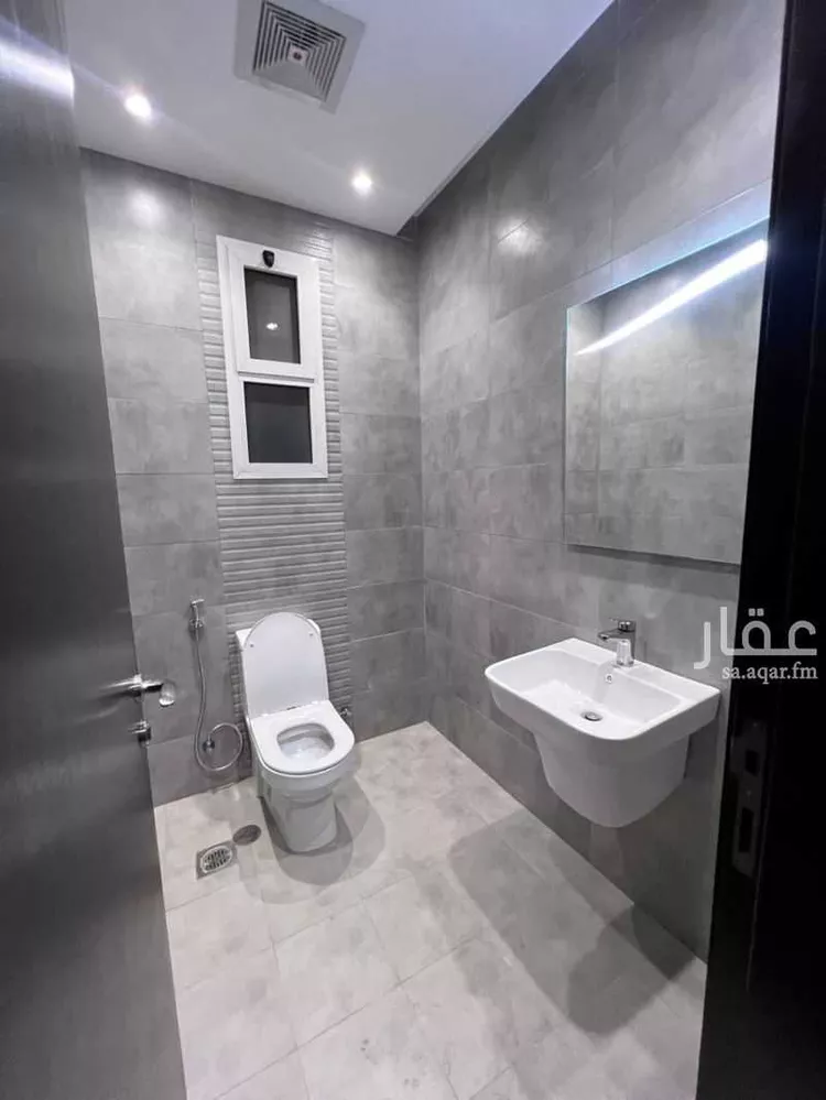 شقة للإيجار في شارع أحمد بن عبد الله الفرغاني, حي الصواري, مدينة جدة, منطقة مكة المكرمة صورة 2