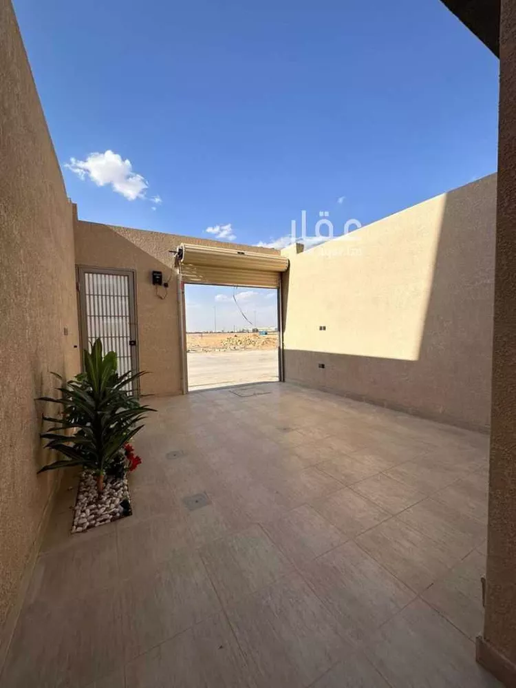 Floor for Sale in Riyadh Tuwaiq صورة 4