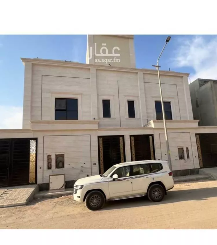 Floor for Sale in Riyadh Al Janadriyah