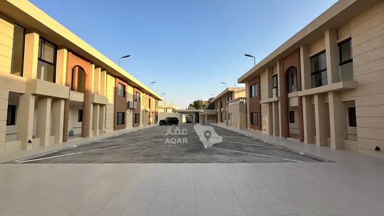 فيلا للإيجار في شارع المكلاة, حي الروضة, مدينة الرياض, منطقة الرياض 13
