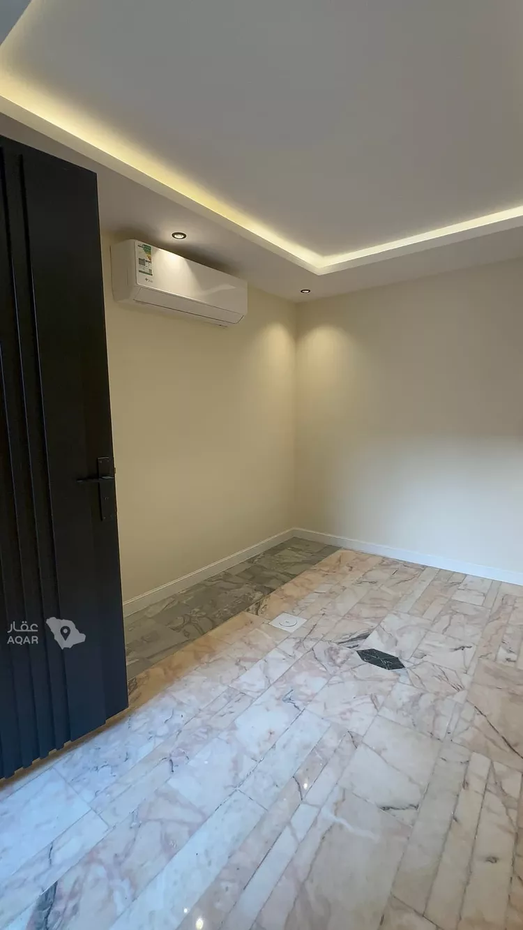 شقة للإيجار في شارع المكلاة, حي الروضة, مدينة الرياض, منطقة الرياض 5