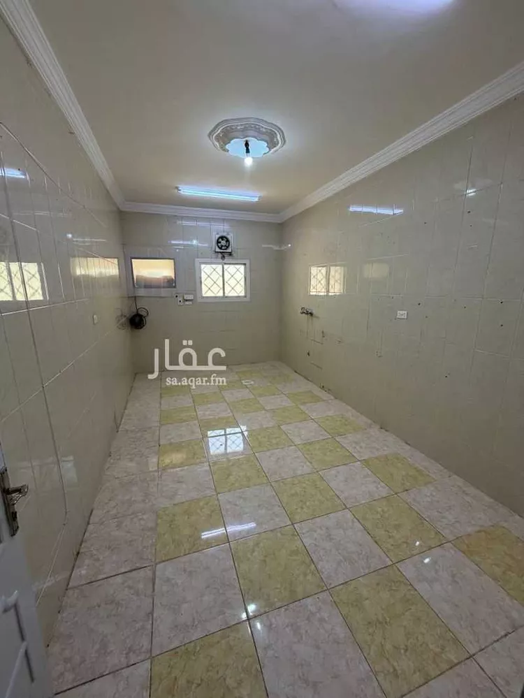 شقة للإيجار في شارع محمد سرور الصباغ, حي الصفاء, مدينة جدة, منطقة مكة المكرمة صورة 2