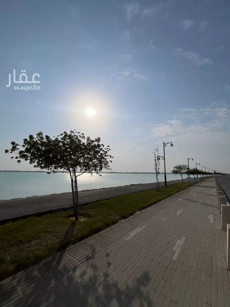 فيلا للبيع في شارع التكامل, حي البحيرة, مدينة الخبر, المنطقة الشرقية