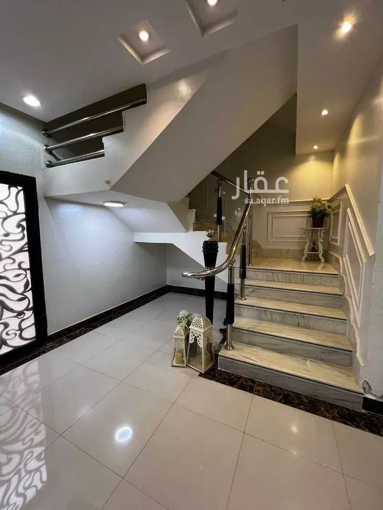 فيلا للبيع في شارع عيسى بن ابراهيم الربعي, حي العارض, مدينة الرياض, منطقة الرياض صورة 4