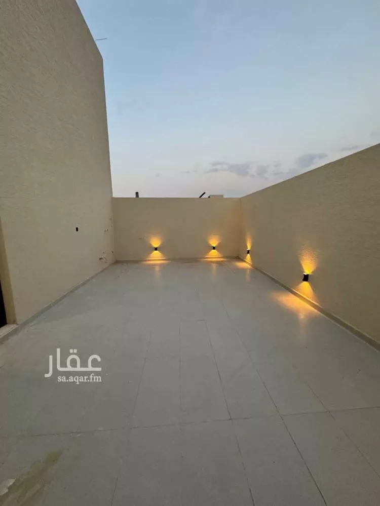 دور للبيع في شارع الامام عبدالله بن سعود بن عبدالعزيز, حي القادسية, مدينة الرياض, منطقة الرياض 10