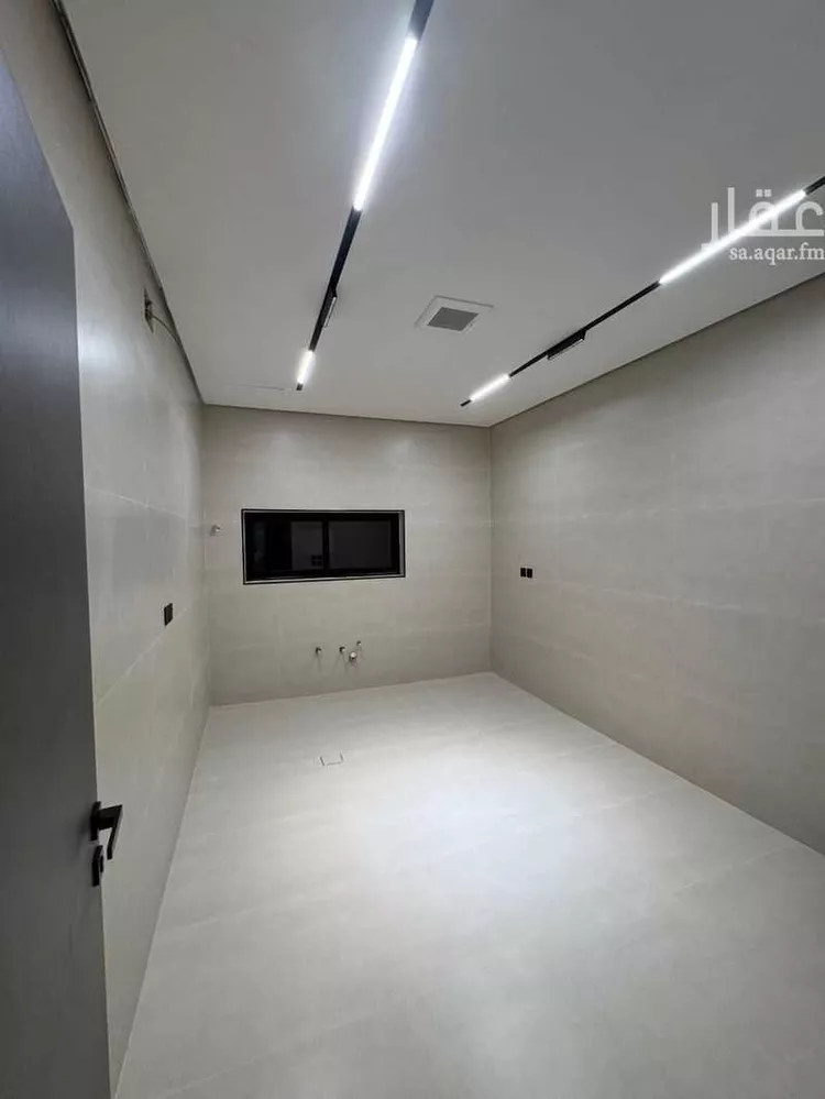 دور للبيع في شارع ابراهيم الهلالي, حي المعيزيلة, مدينة الرياض, منطقة الرياض صورة 4