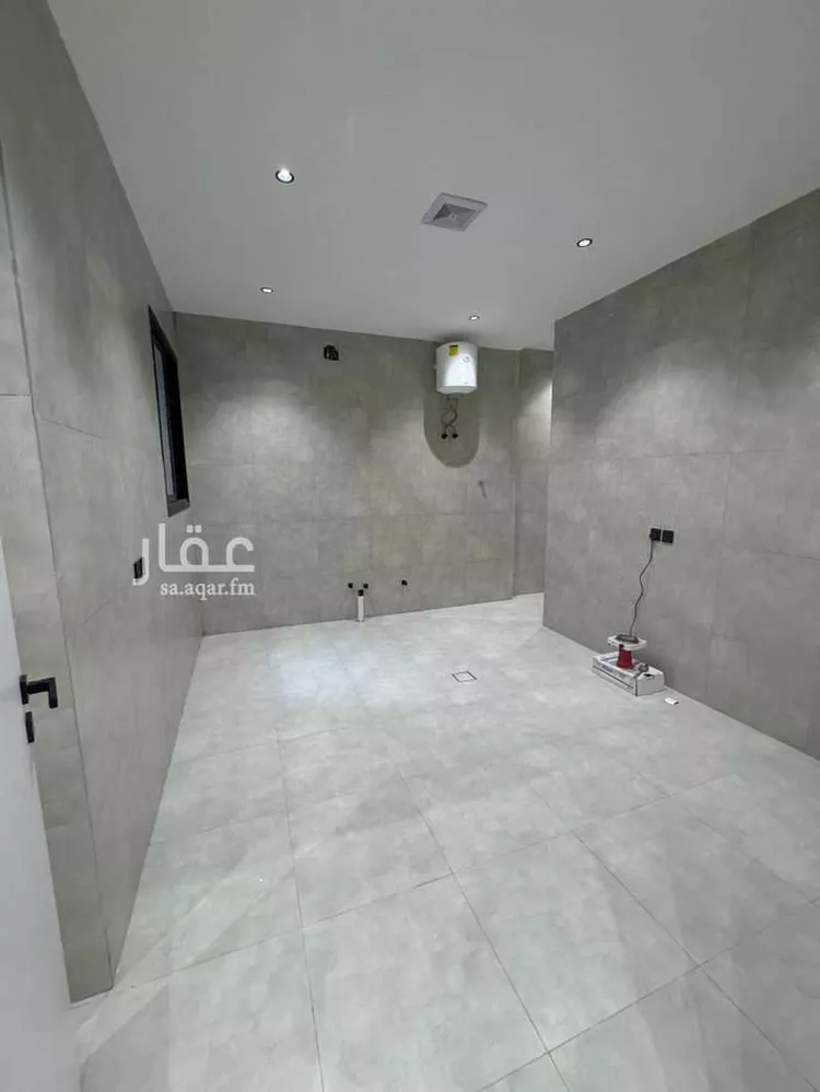 Floor for Sale in Riyadh Al Janadriyah صورة 4