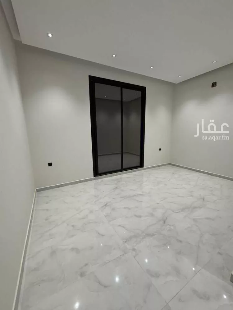 دور للبيع في شارع الحسن بن مسلم, حي القادسية, مدينة الرياض, منطقة الرياض 12