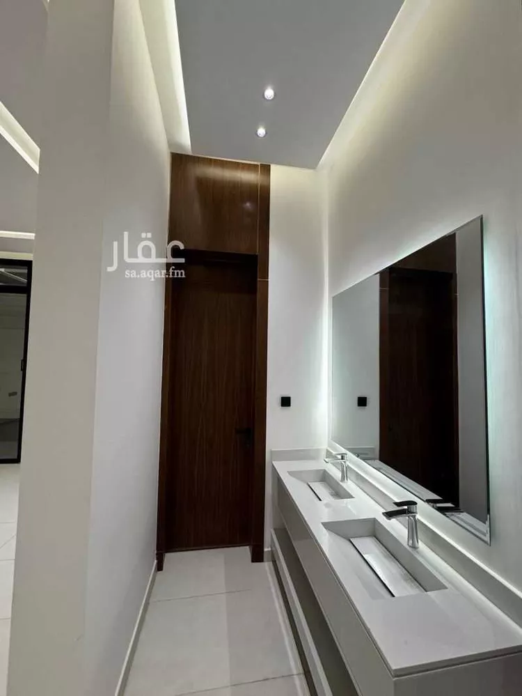 دور للبيع في شارع الملك عبدالله ابن عبدالعزيز سعود الفرعي, حي الملك فيصل, مدينة الرياض, منطقة الرياض