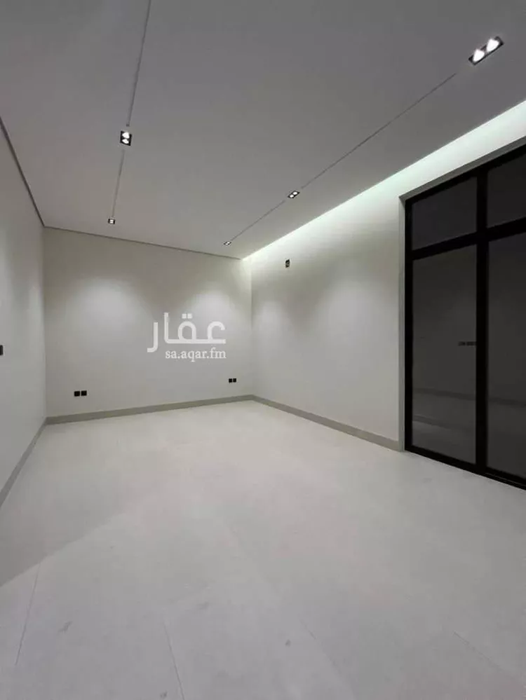 Floor for Sale in Riyadh Dahiat Namar 14