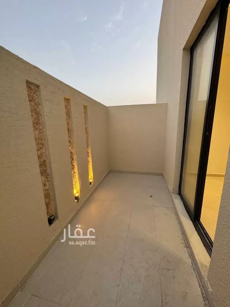 Floor for Sale in Riyadh Al Qadisiyah