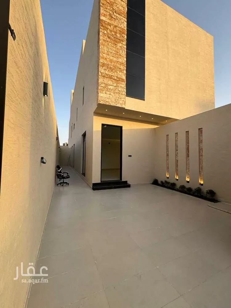 دور للبيع في شارع جبل الحواطب, حي القادسية, مدينة الرياض, منطقة الرياض 1 صورة