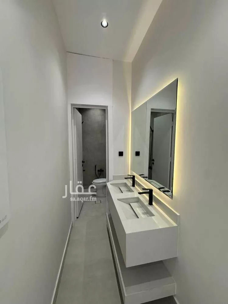 دور للبيع في شارع خريص, حي الندوة, مدينة الرياض, منطقة الرياض صورة 3