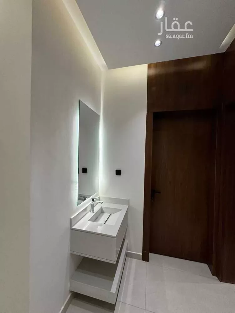 شقة للبيع في شارع أيوب بن مكرز, حي الملك فيصل, مدينة الرياض, منطقة الرياض صورة 5