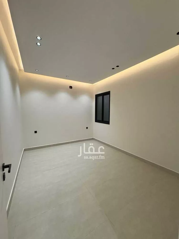 دور للبيع في شارع خريص, حي الندوة, مدينة الرياض, منطقة الرياض 7