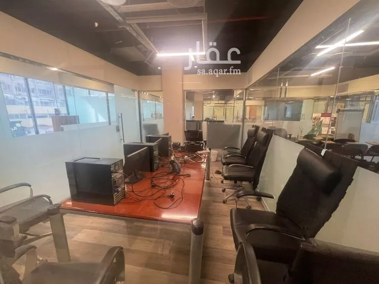 مكتب تجاري للإيجار في شارع الفارسي, حي الشرفية, مدينة جدة, منطقة مكة المكرمة صورة 3
