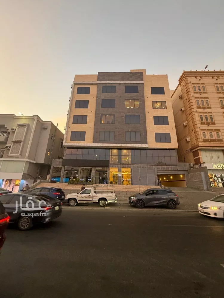 محل للإيجار في شارع قريش, حي البوادي, مدينة جدة, منطقة مكة المكرمة