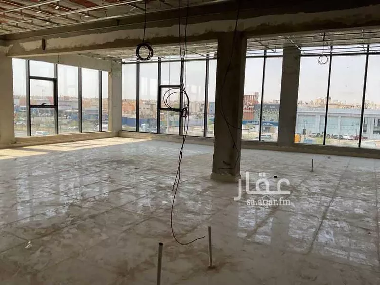 مكتب تجاري للإيجار في شارع الدمام الفرعي, حي غرناطة, مدينة الرياض, منطقة الرياض 9