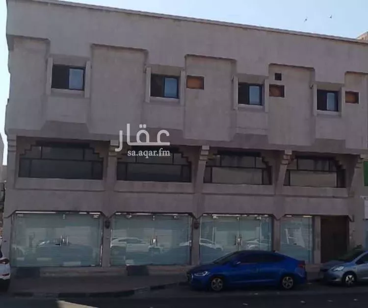 عمارة للبيع في شارع الامير طلال, حي مدينة العمال, مدينة الدمام, المنطقة الشرقية صورة 2