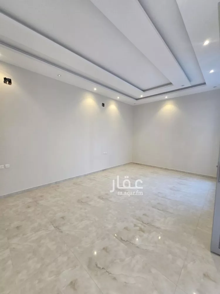 فيلا للبيع في شارع ابن إبراهيم التلمساني, حي النهضة, مدينة الرياض, منطقة الرياض صورة 2