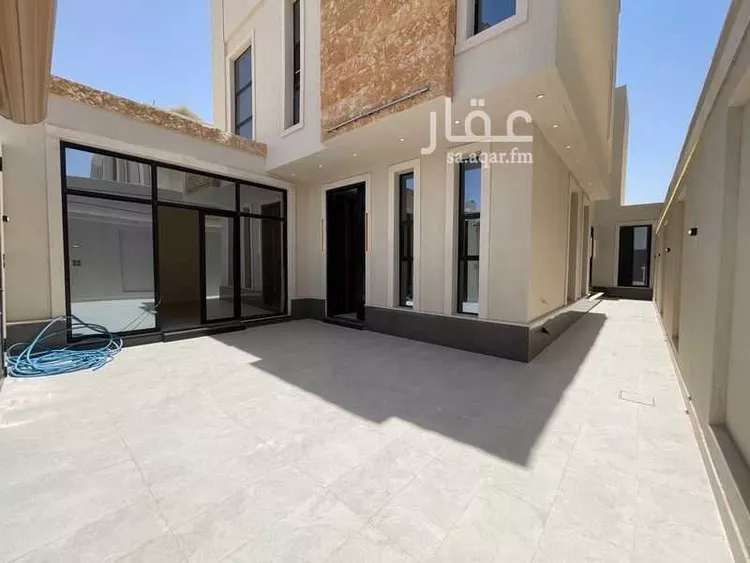 فيلا للبيع في شارع الخرج 1068, حي الفيصلية, مدينة الخرج, منطقة الرياض 8