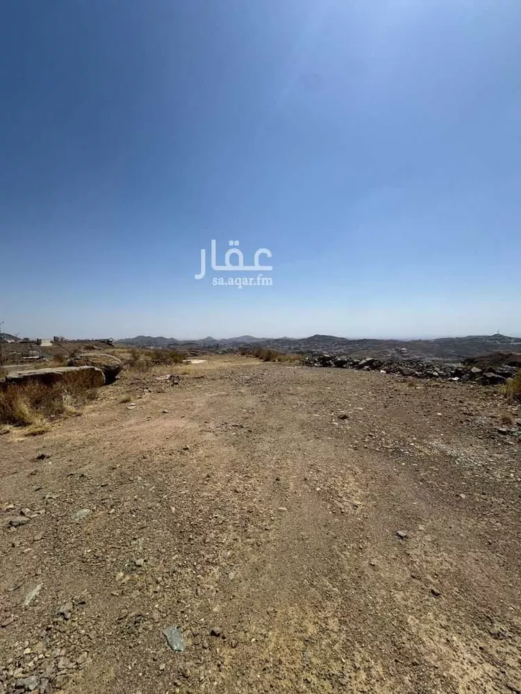 أرض للبيع في شارع لايوجد, حي الوادي, مدينة أبها, منطقة عسير صورة 3