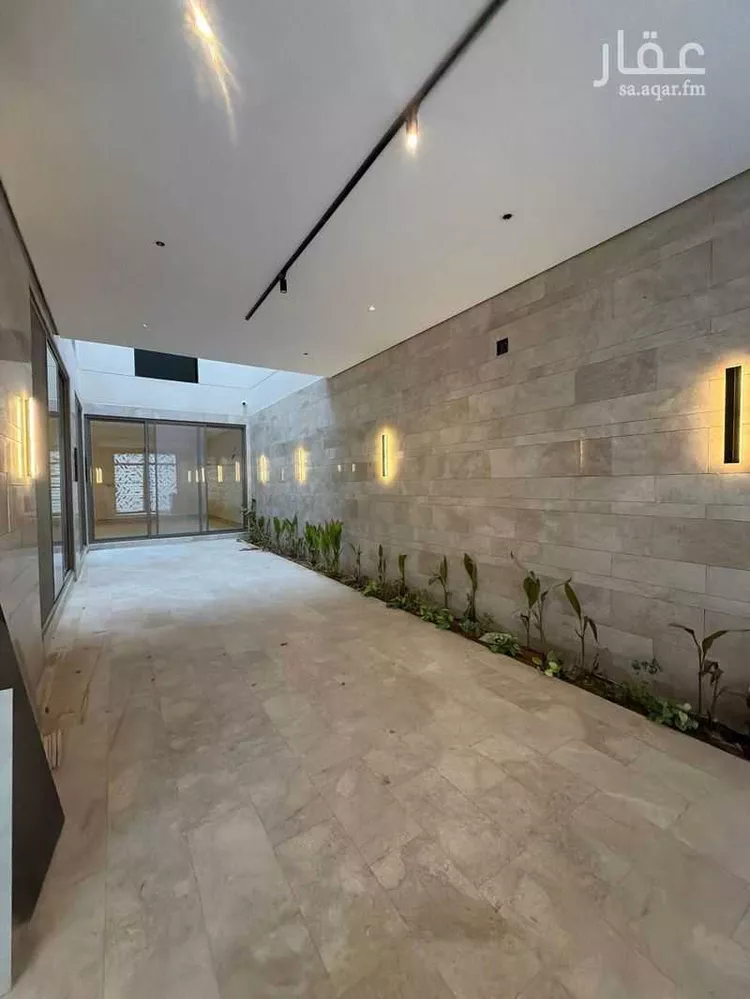 Villa for Sale in Riyadh Al Mahdiyah صورة 2