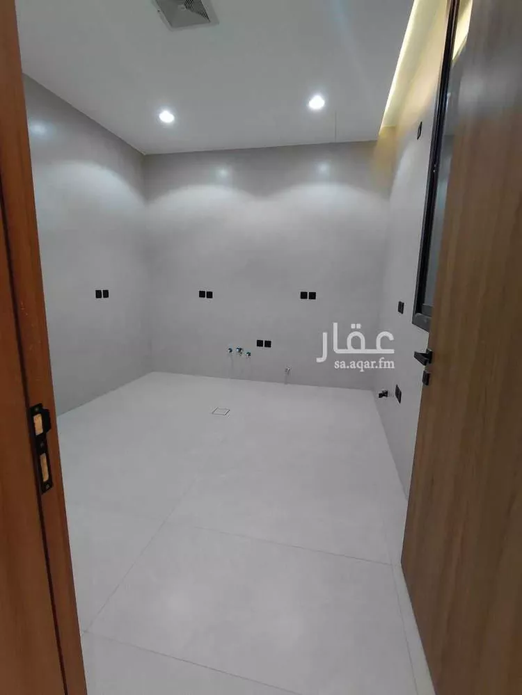 شقة للبيع في شارع صبيا الجديدة, حي ظهرة البديعة, مدينة الرياض, منطقة الرياض 7