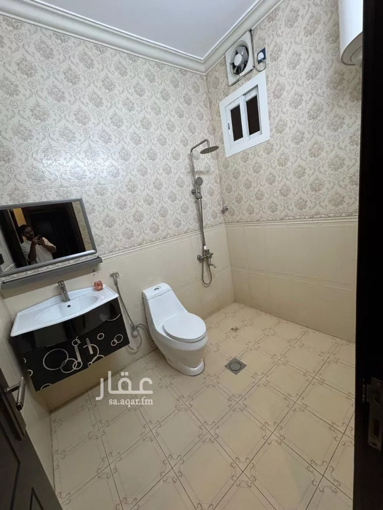 شقة للإيجار في شارع محمد التمار, حي الحلقة الشرقية, مدينة الطائف, منطقة مكة المكرمة صورة 5