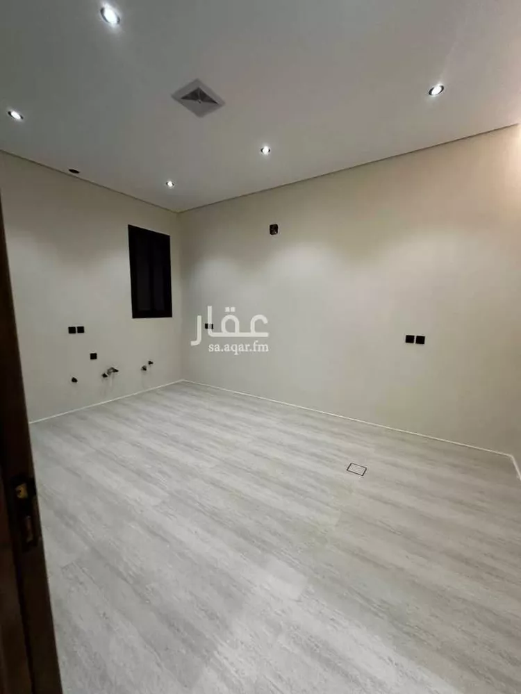 دور للبيع في شارع نجم الدين الايوبي, حي طويق, مدينة الرياض, منطقة الرياض صورة 4